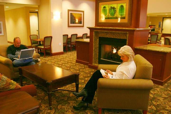 Hampton Inn & Suites Берлінґтон Екстер'єр фото