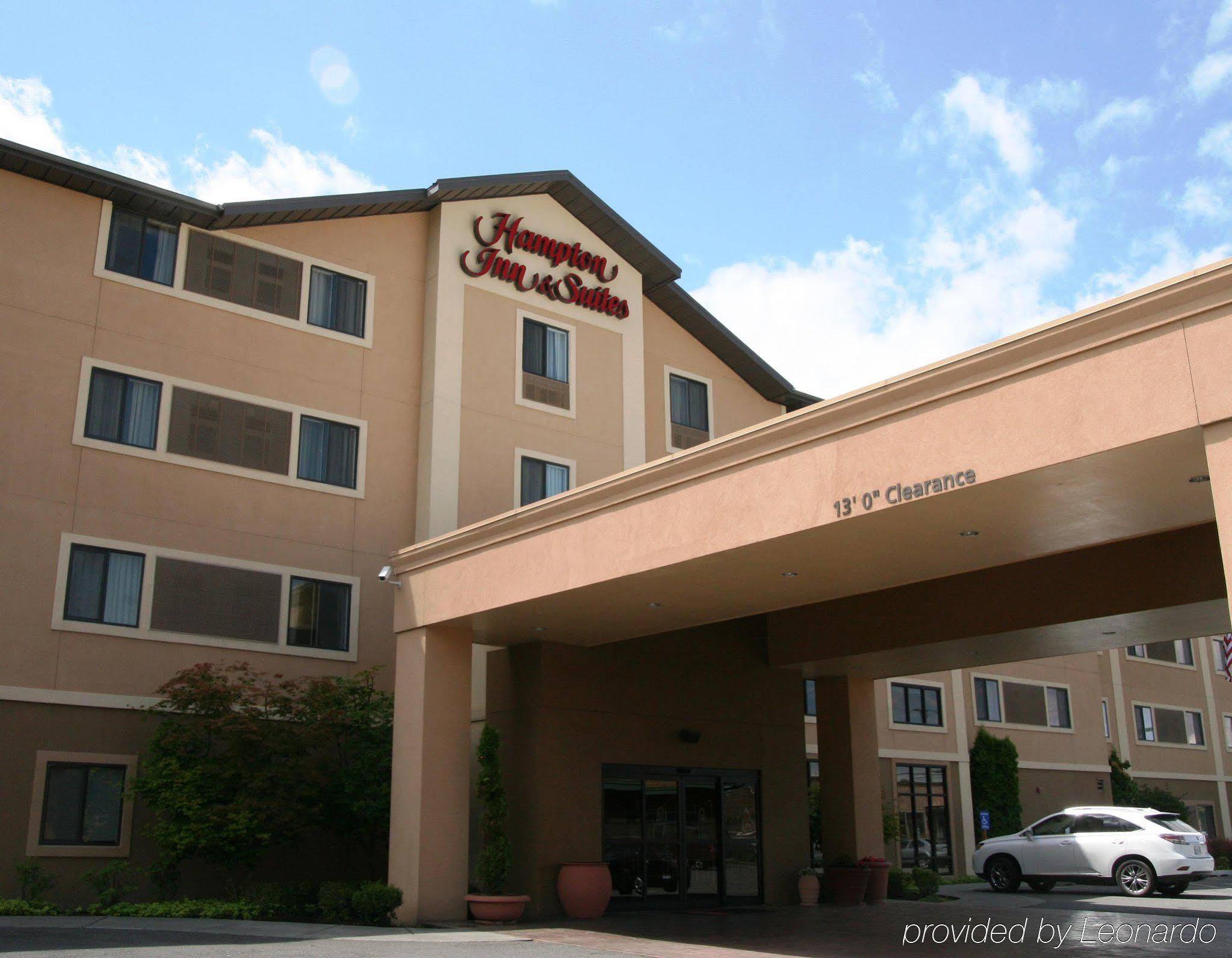 Hampton Inn & Suites Берлінґтон Екстер'єр фото