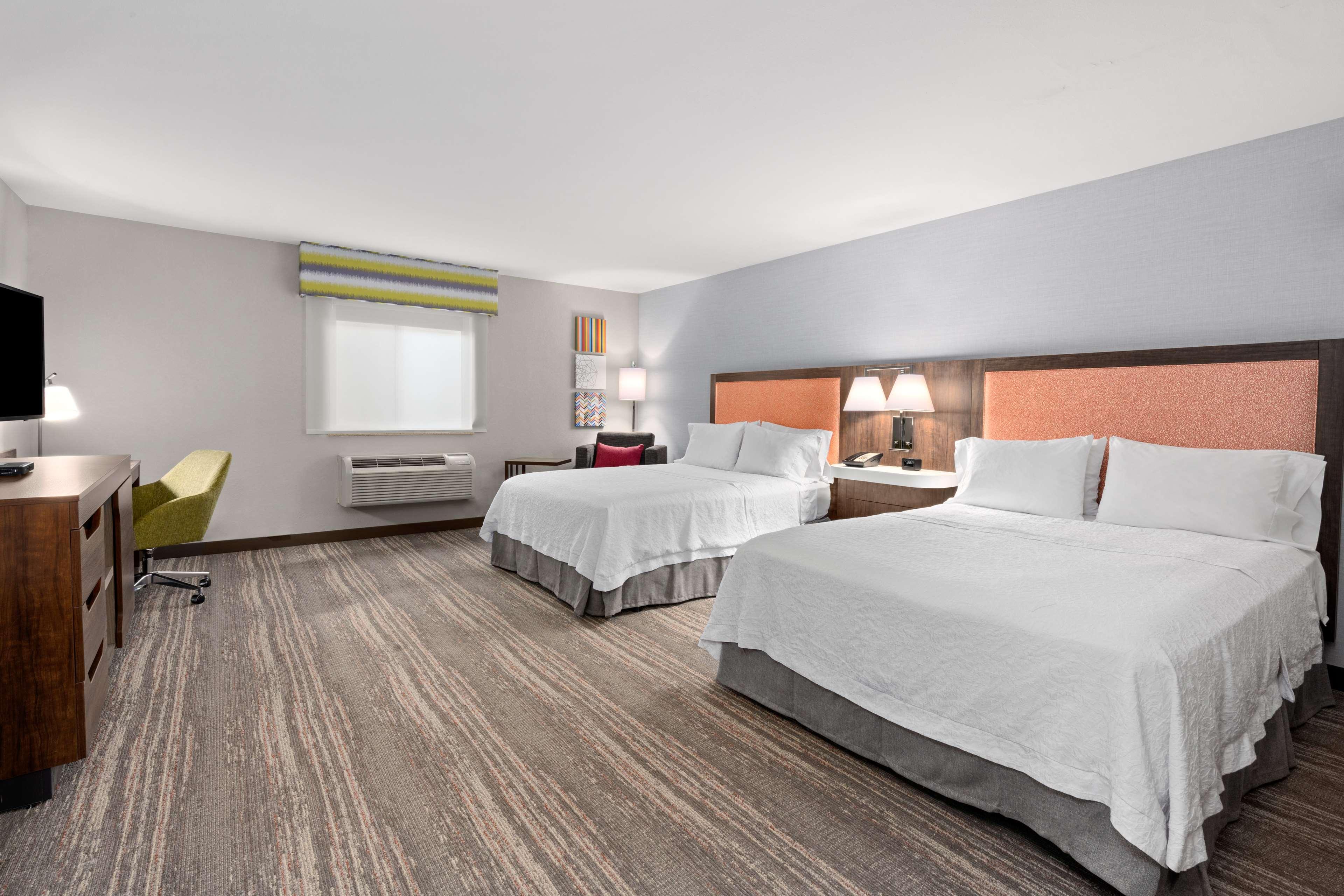 Hampton Inn & Suites Берлінґтон Екстер'єр фото