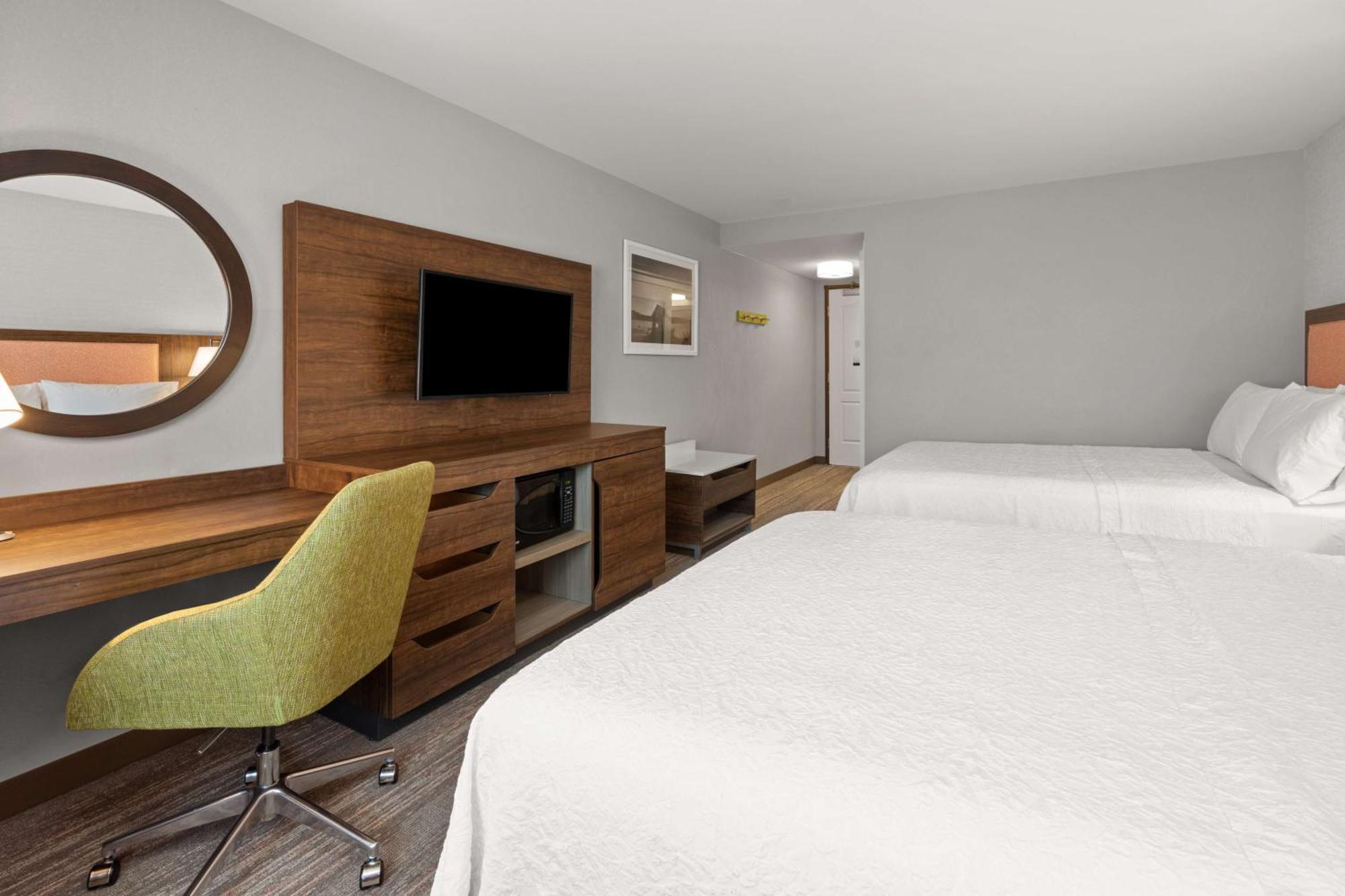 Hampton Inn & Suites Берлінґтон Екстер'єр фото