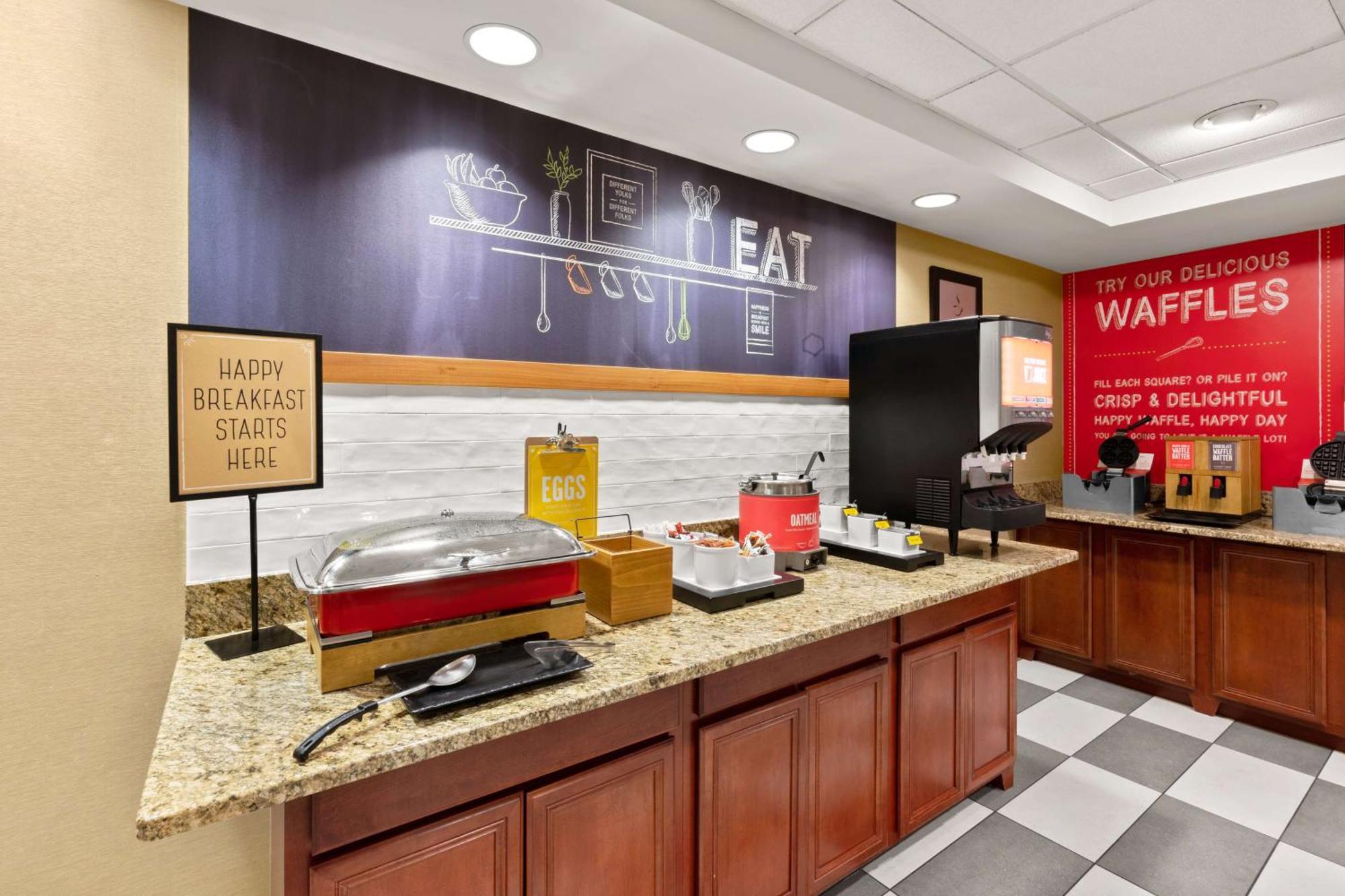 Hampton Inn & Suites Берлінґтон Екстер'єр фото